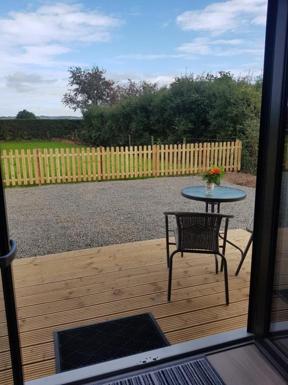 Portglenone Garden Rooms photo