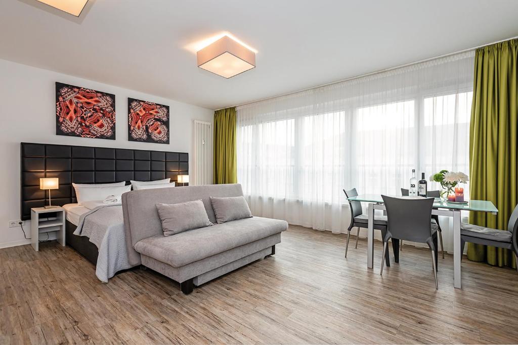 Apartments Rosenthal Residence