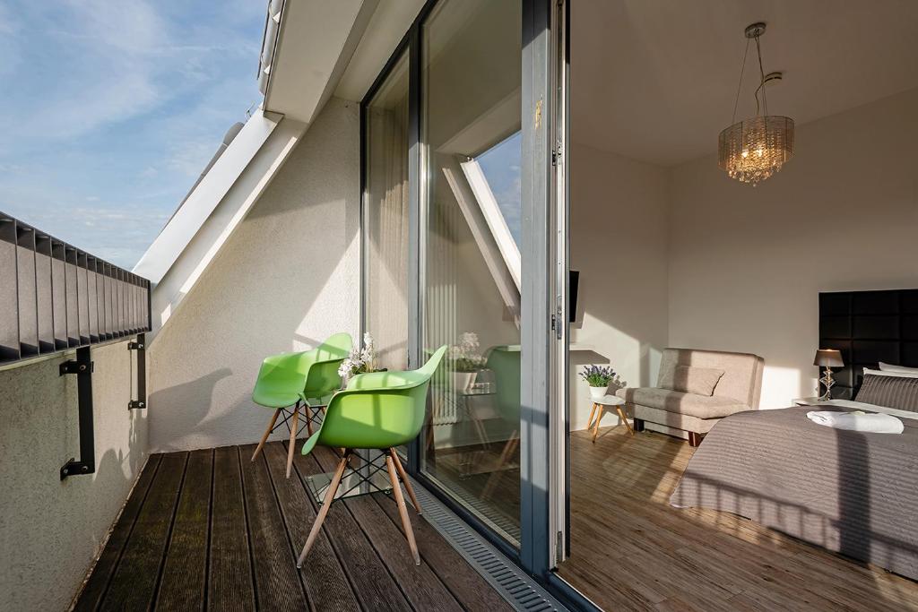 Balcony/terrace, Apartments Rosenthal Residence in Berlin