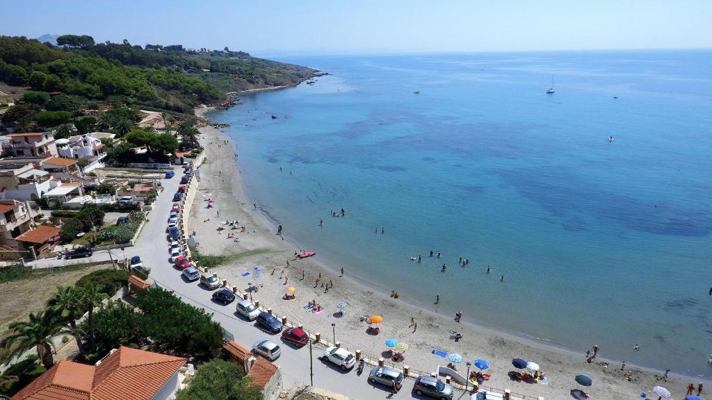 Two room apartment near the beach 2 - 1