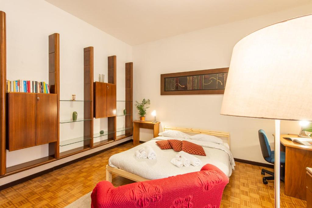 Central Guest House — Hotel in Milan