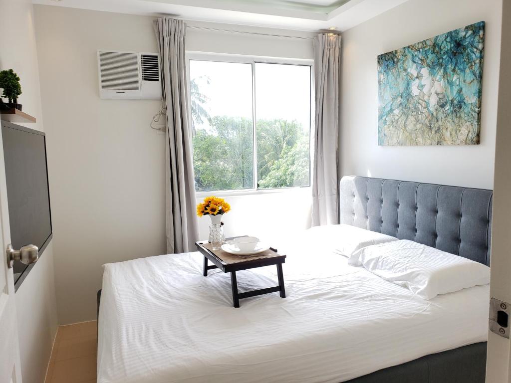 Sheena S Place At Marina Spatial In Dumaguete Philippines Reviews Prices Planet Of Hotels