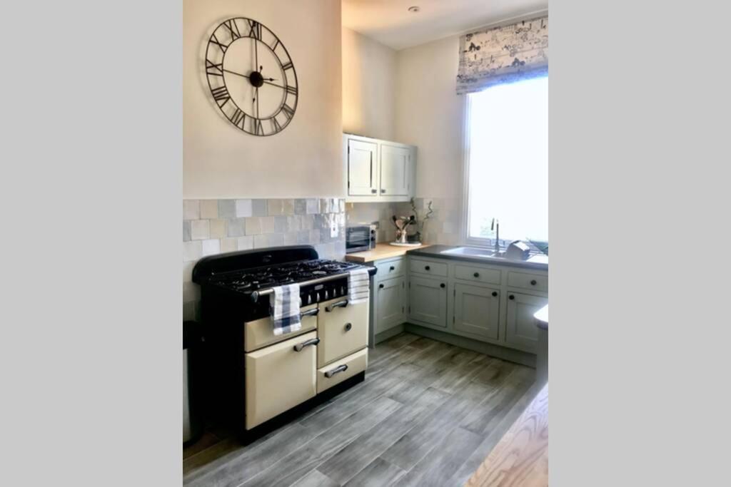 The Terrace, Cheltenham