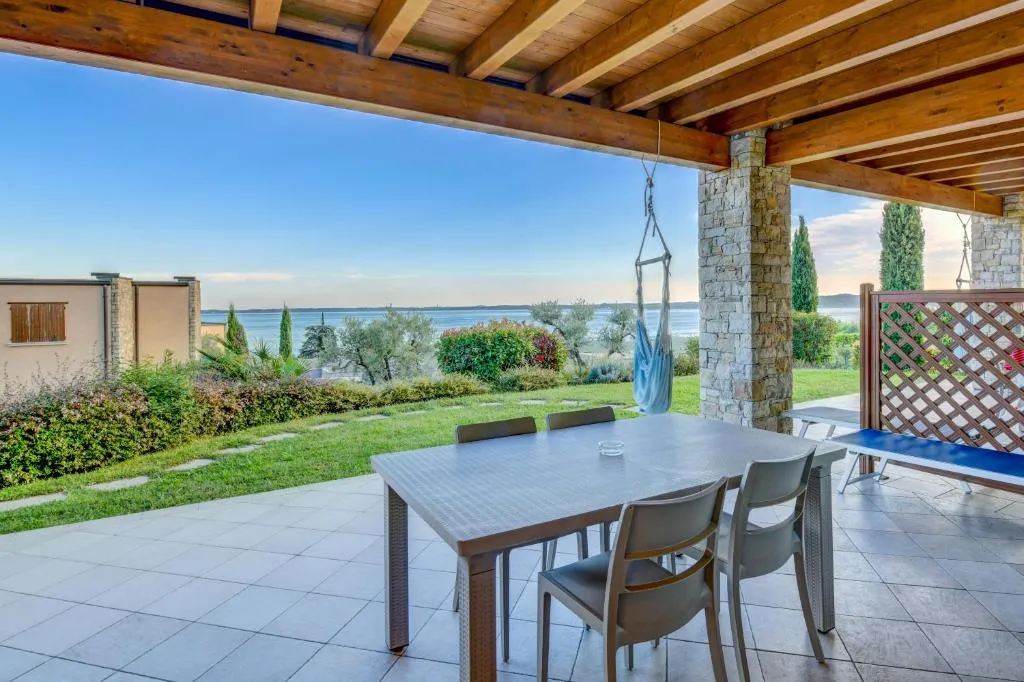 Relais Rosa Dei Venti -Ciao Vacanze-, מלון במוניגה