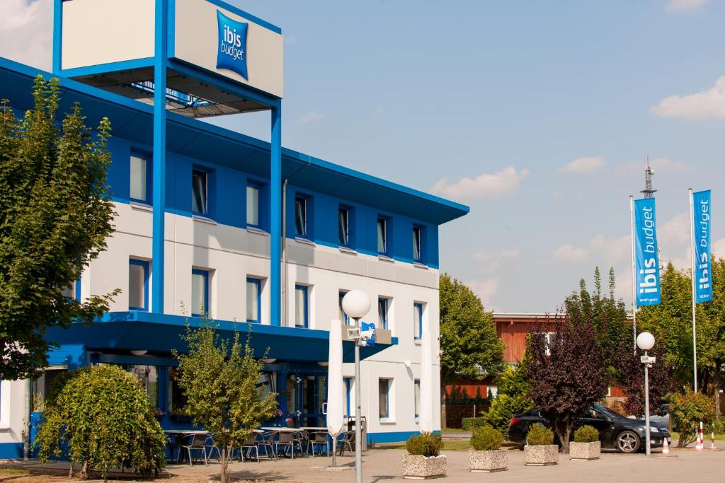 ibis budget Berlin Hoppegarten photo