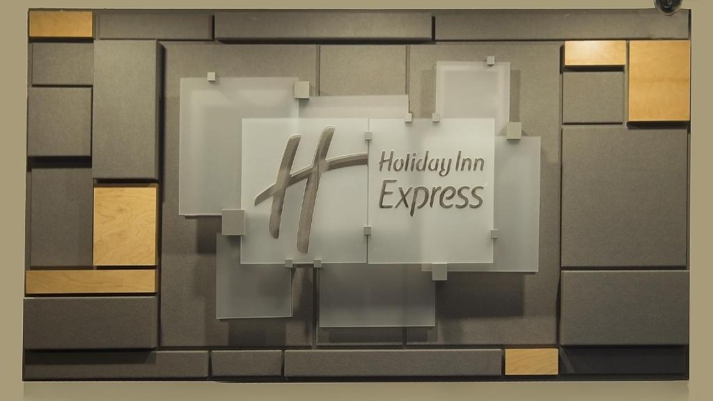 Holiday Inn Express Hotels San Antonio Airport photo