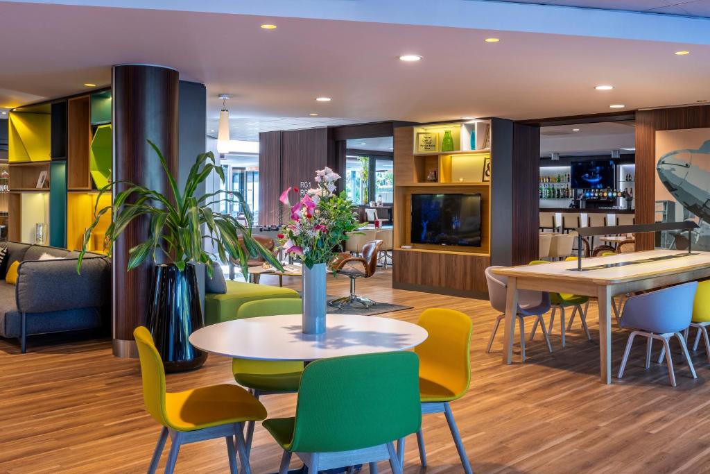 Holiday Inn Toulouse Airport photo