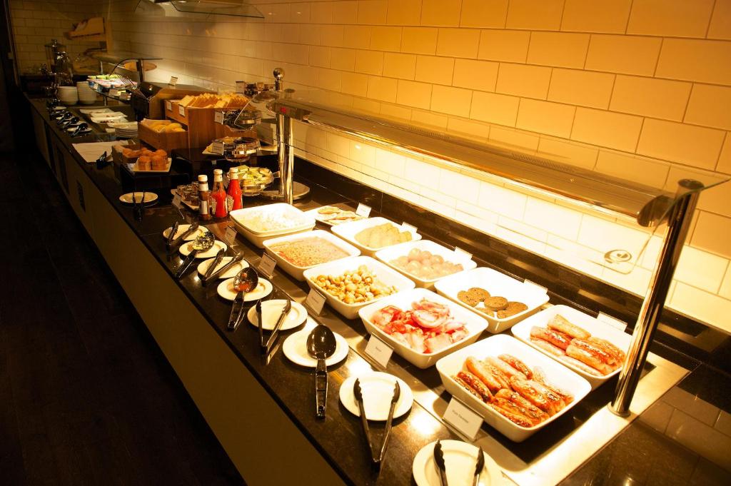 Holiday Inn Southend Photo 31