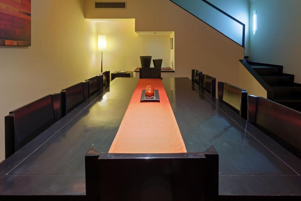 Crowne Plaza Toluca-Lancaster Photo 20