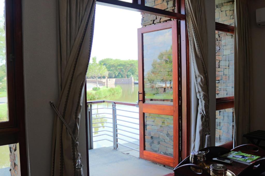 Riboville Boutique Hotel And Restaurant photo