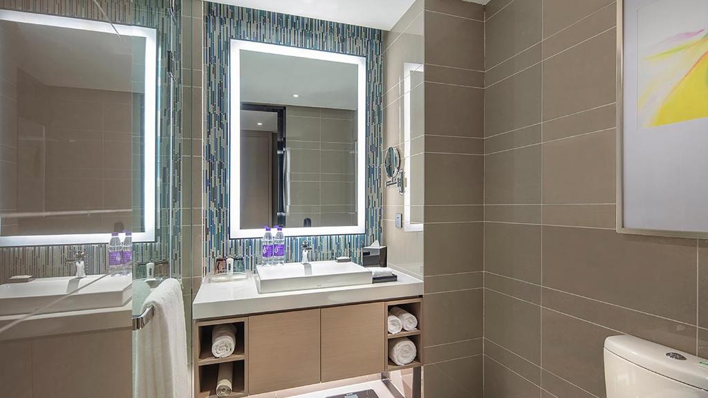 Holiday Inn Tianjin Wuqing photo