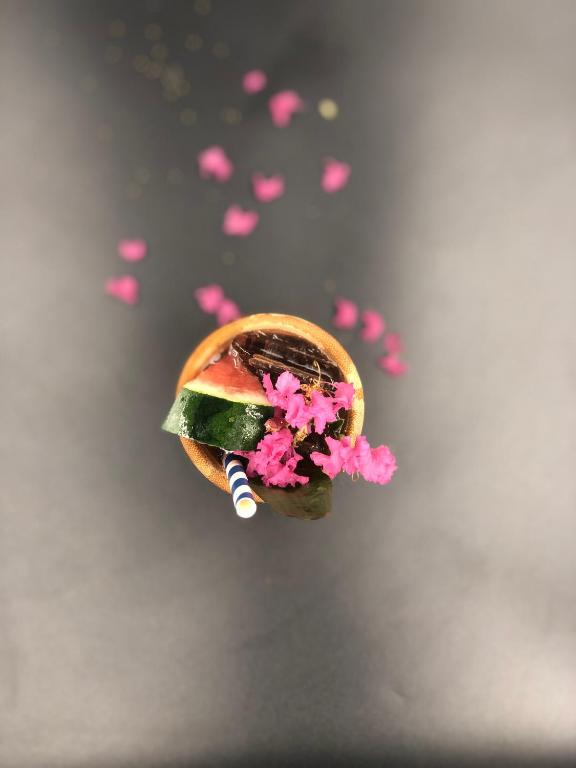 อาหารและเครื่องดื่ม