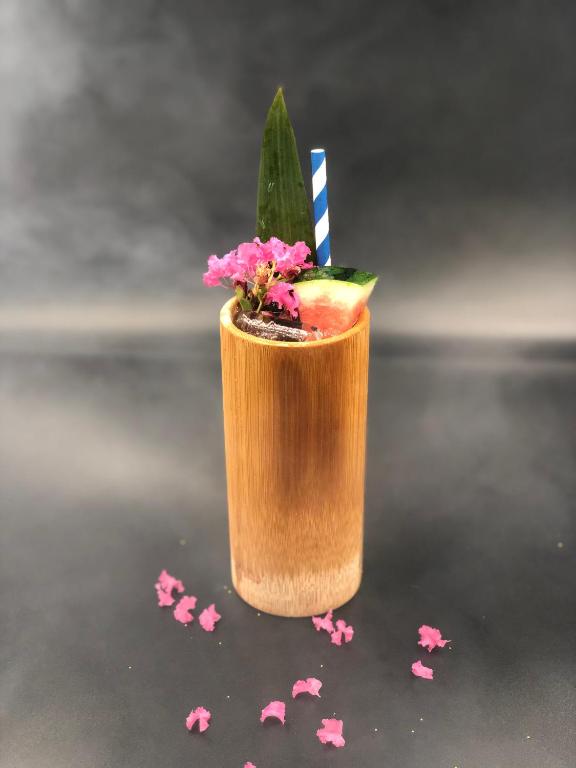 อาหารและเครื่องดื่ม