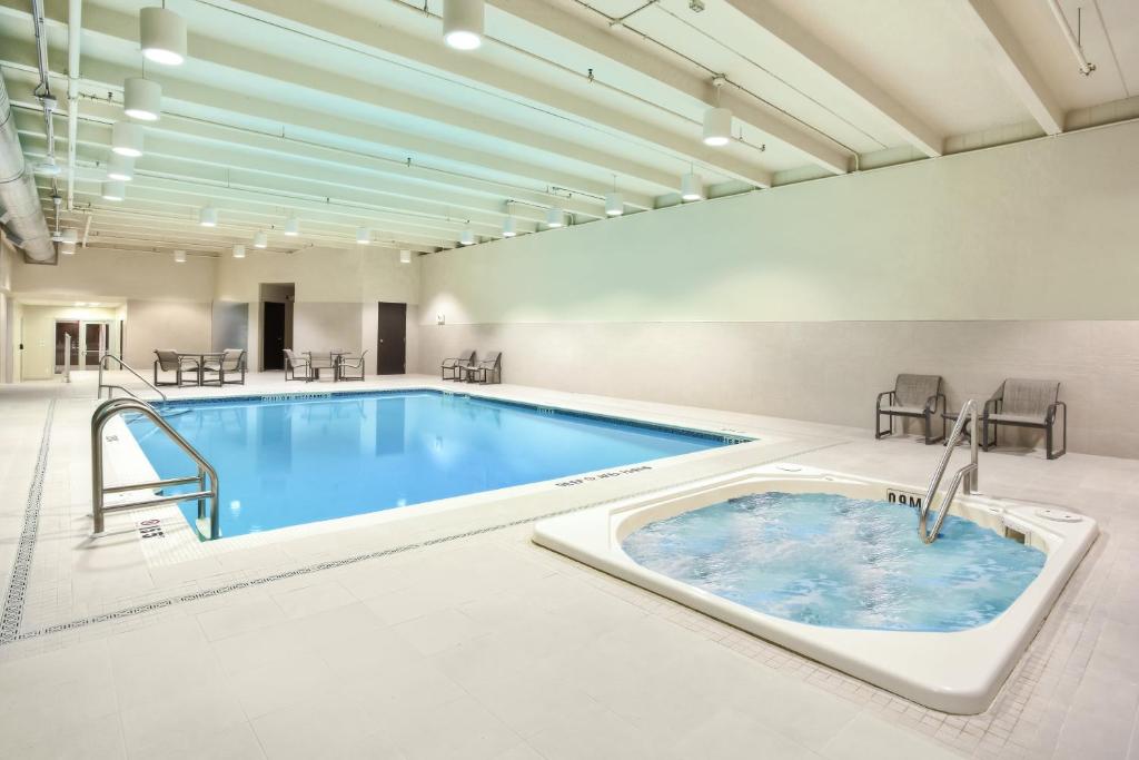 Holiday Inn Express - Sault Ste. Marie photo