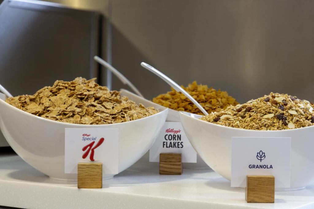 Holiday Inn Express Dunstable Photo 12