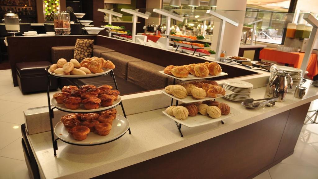 Holiday Inn Tijuana Zona Rio by IHG - 5