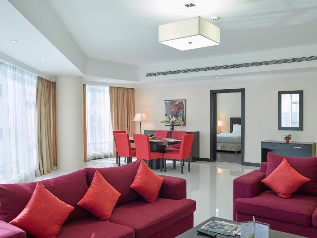 Tulip Hotel and Suites