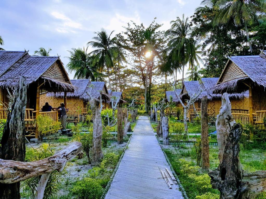 Koh Mook Bungalows, Ko Mook