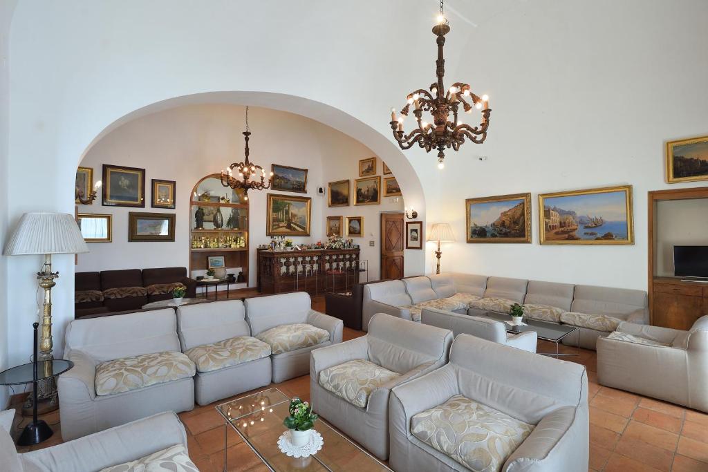 Hotel Luna Convento — Hotel rooms in Amalfi, Campania