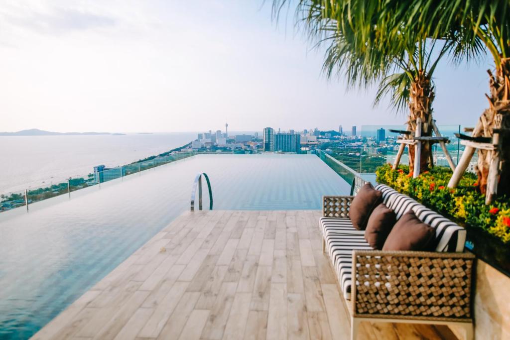 中天Riviera海景一室公寓sea view photo