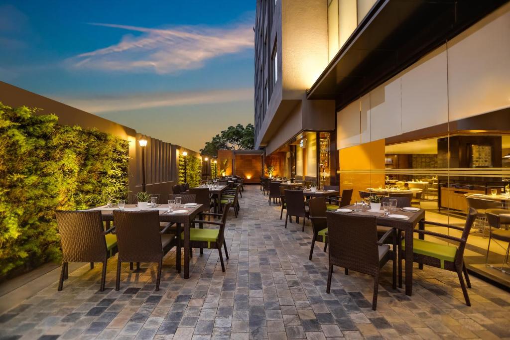 Lemon Tree Hotel Viman Nagar