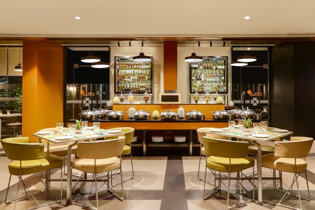Lemon Tree Hotel Viman Nagar