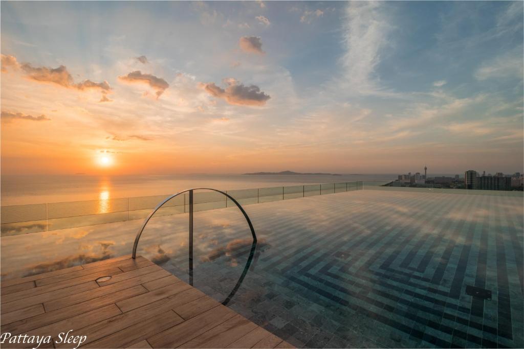 The Riviera Jomtien Sea View photo
