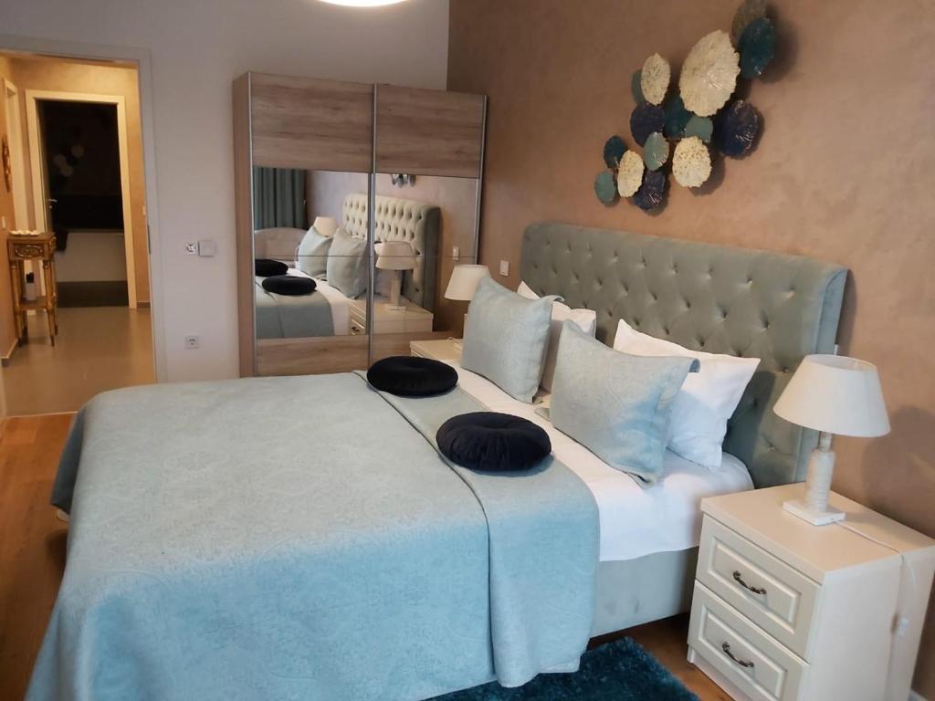 Central Lux Apartments photo