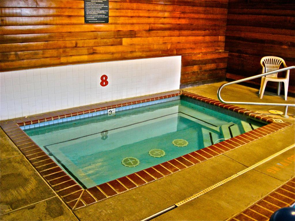 Super 8 By Wyndham Baker City Photo 15