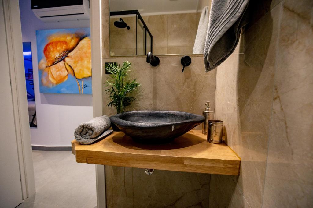Triple A - Apartments Accommodation in Psirri Square photo
