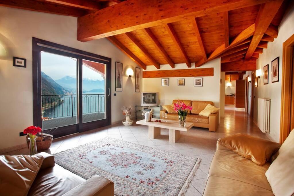 Argegno Penthouse - 2