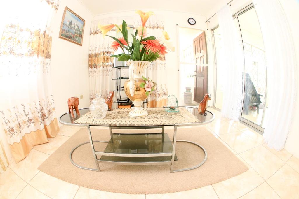 Willowdene Vacation Home