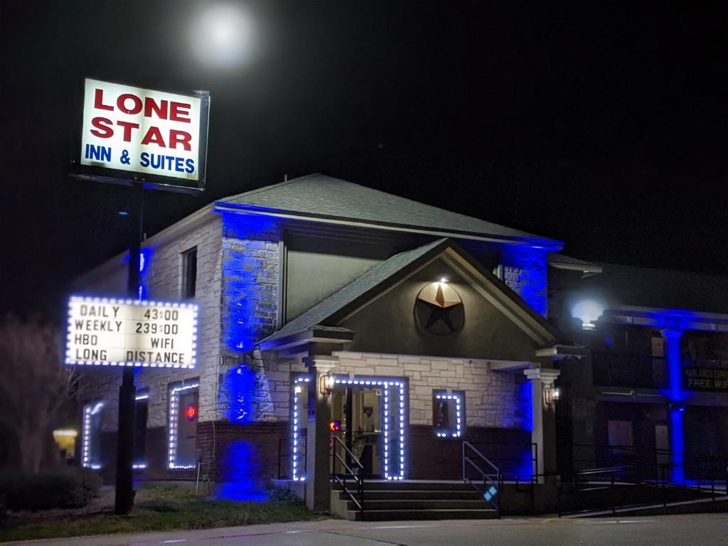Lone Star Inn & Suites photo