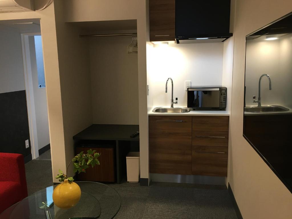Hotel Sousekian