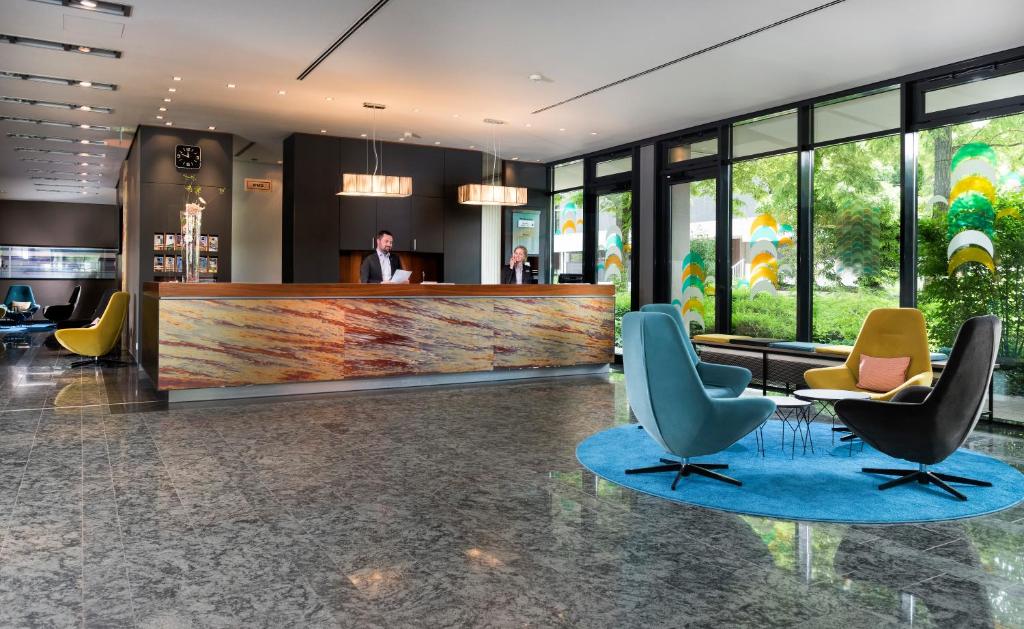 โรงแรมโดรินท์ อัน แดร์ คองเกรสฮัลเลอ เอาก์สบวร์ค (Dorint An Der Kongresshalle Hotel Augsburg)