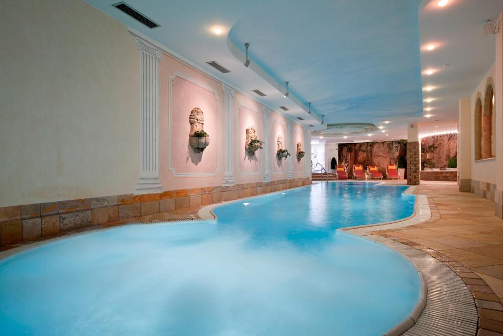 Resort Dolce Casa - Family & Spa Hotel - 3
