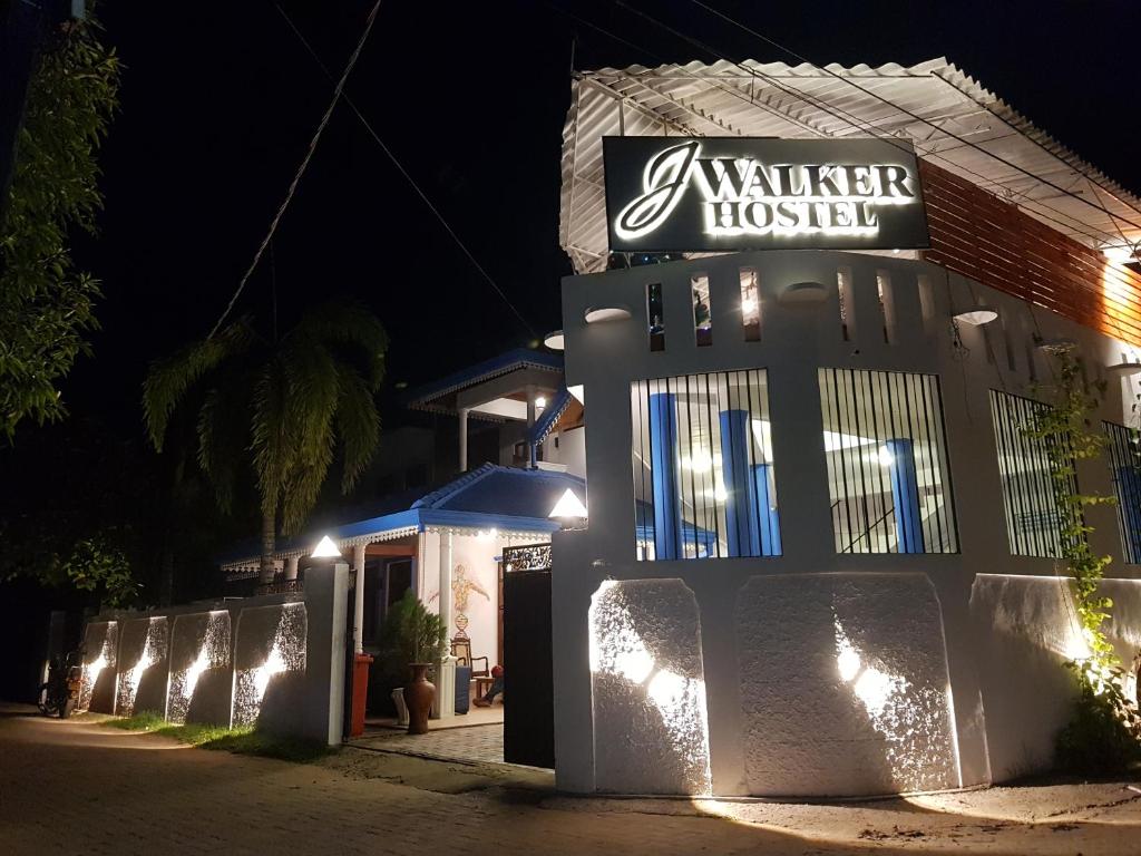 J Walker Hostel — Hotel in Mirissa