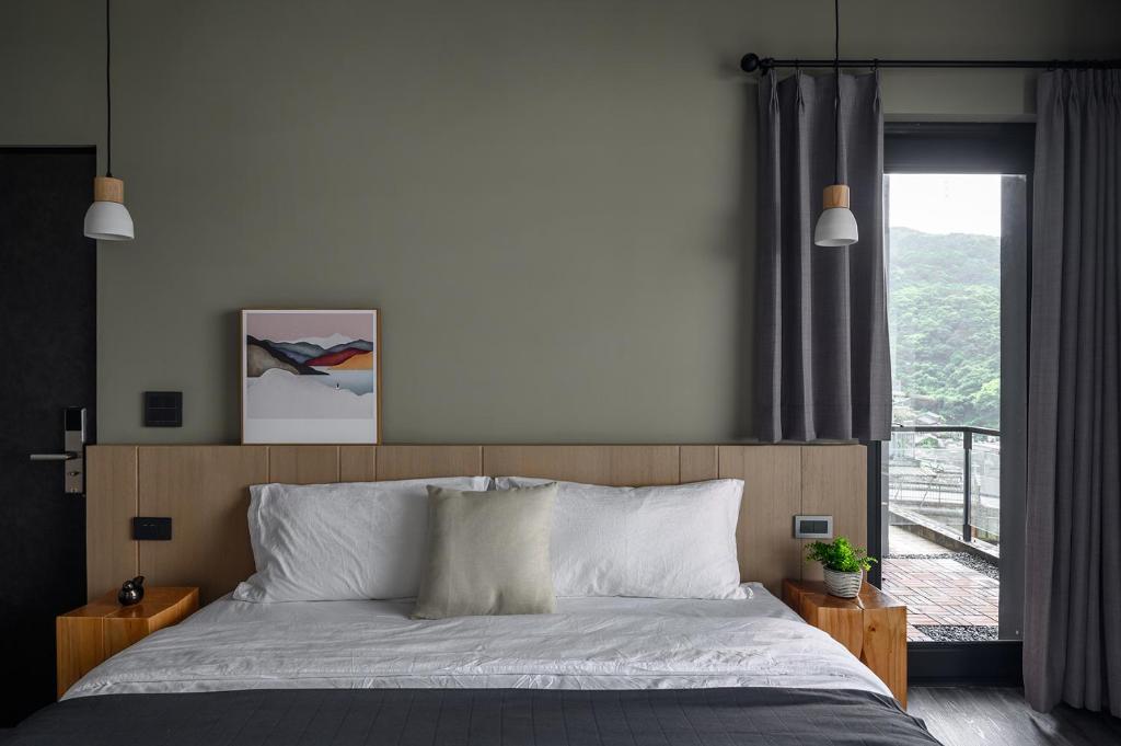 Two Easy Inn photo