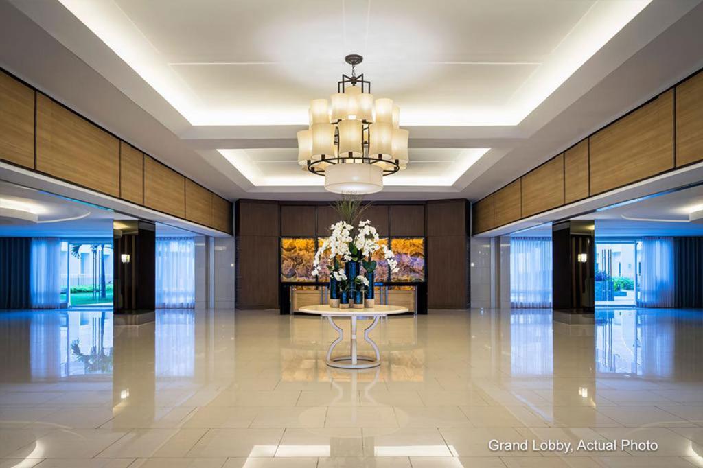 Lobby, ComfyStay at Shell Residences in Manila