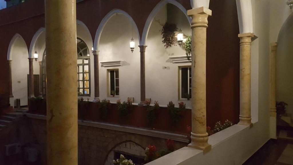 Azur Suites Hotel & Apartments photo