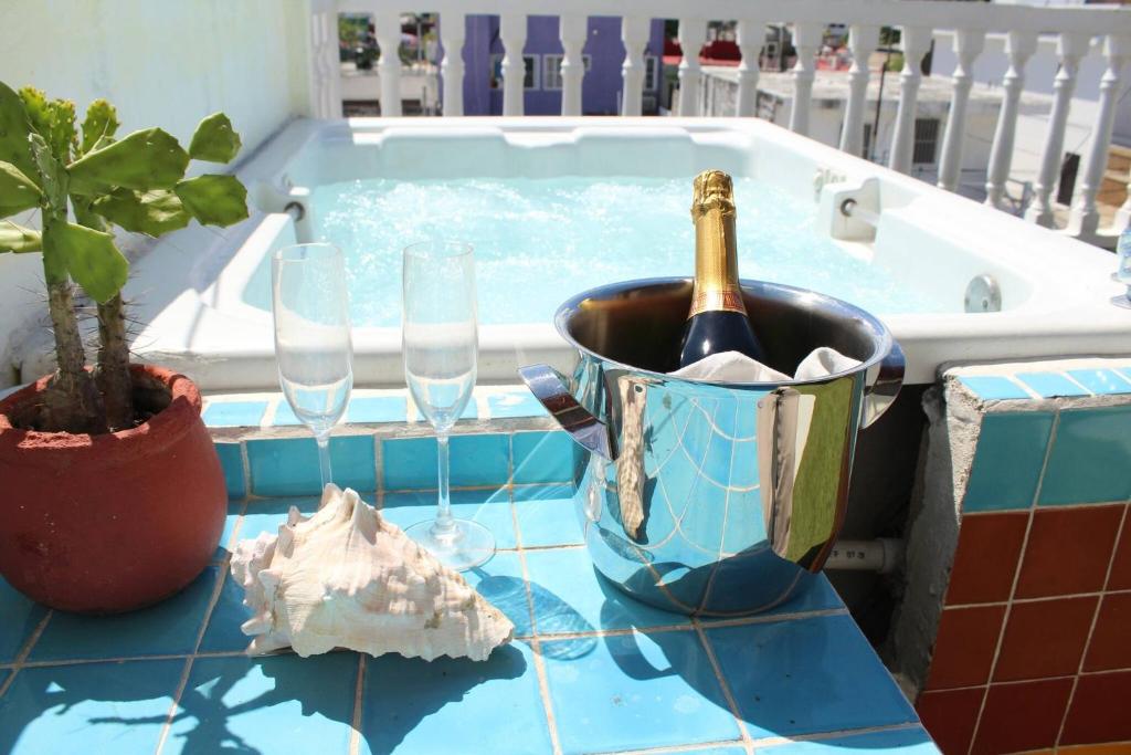 Cancun Guest House 4 Terrace Tub, Cancún