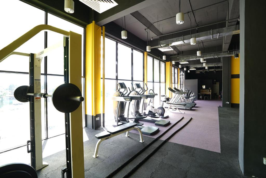 ITCC Manhattan Suites by Pinstay Lite photo