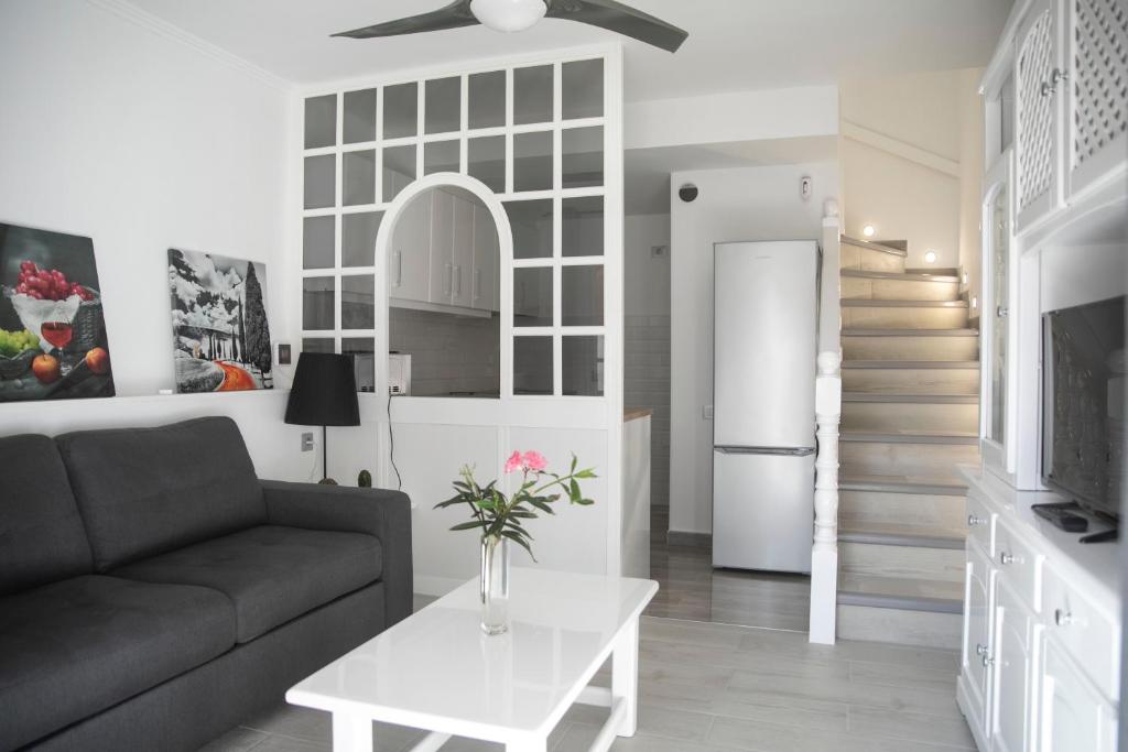 Apartamento Gustamar 12 - 1