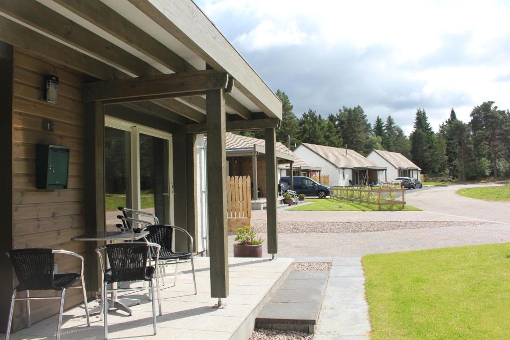 2 Dellmhor Cottages photo 8