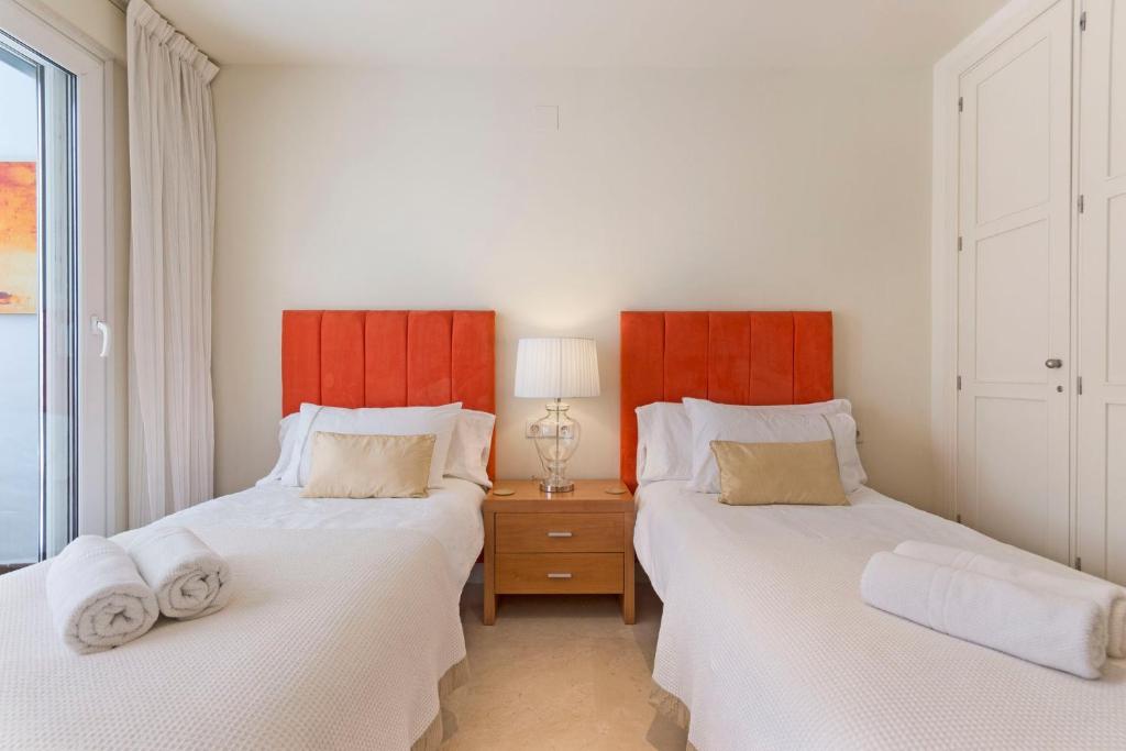 Las Canas beach, ground floor first line beach, Marbella golden mile - 5