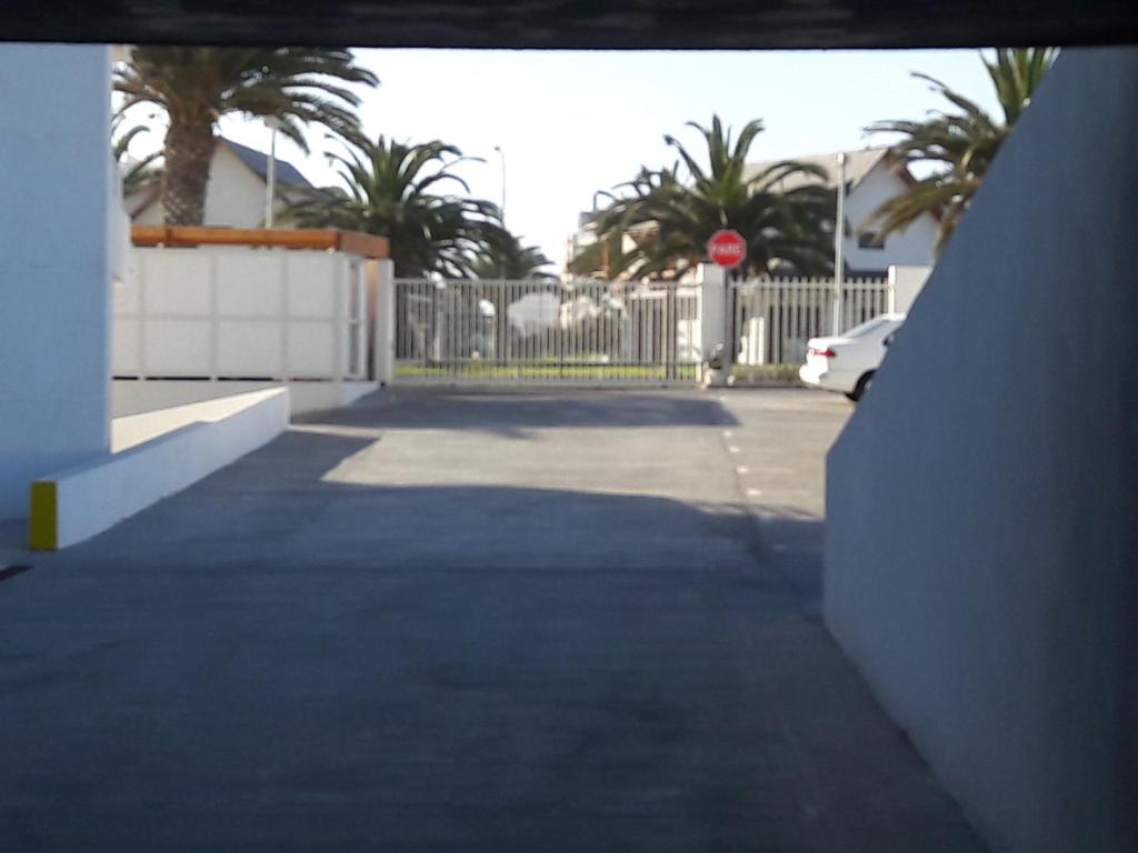 Excelente departamento en primera linea - 3