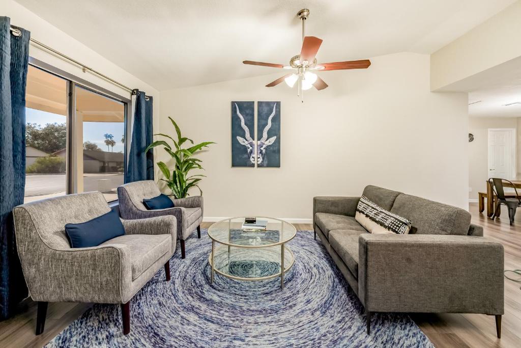 Gable's Corner, Mesa