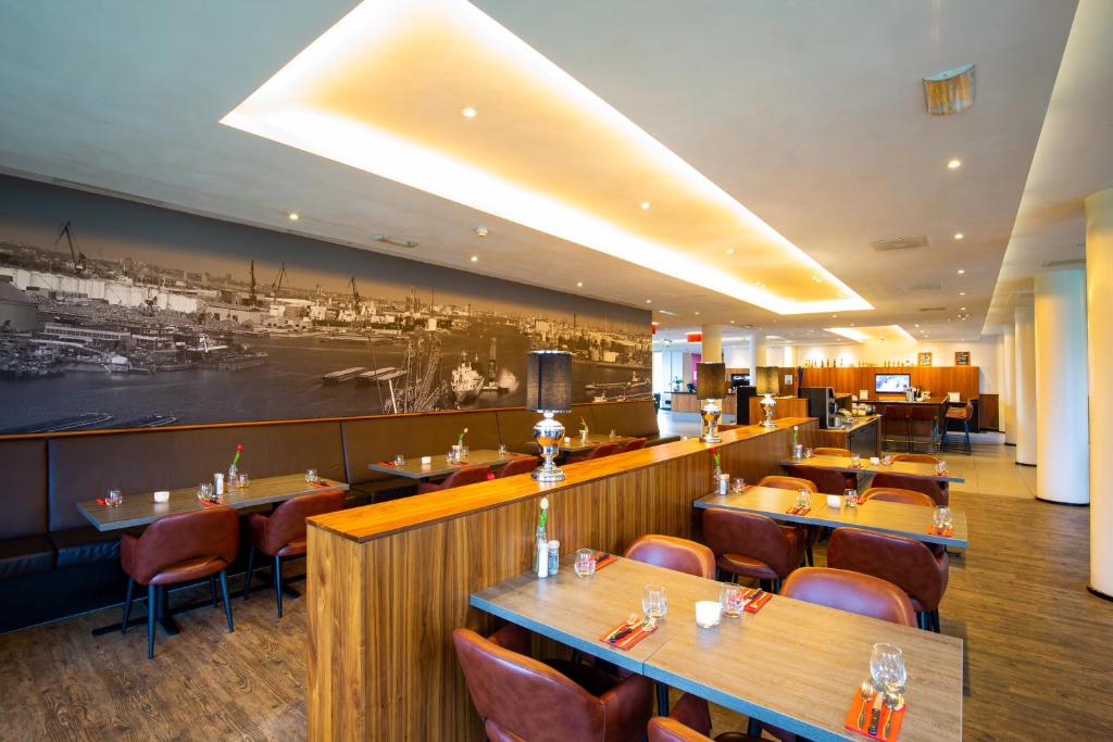 Restaurant, Bastion Hotel Vlaardingen in Rotterdam