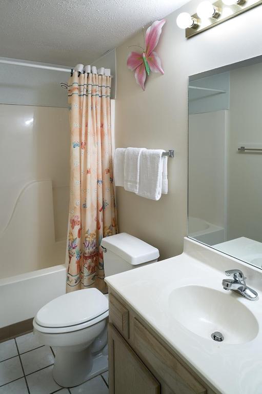 River Place Condos #110 3BD photo