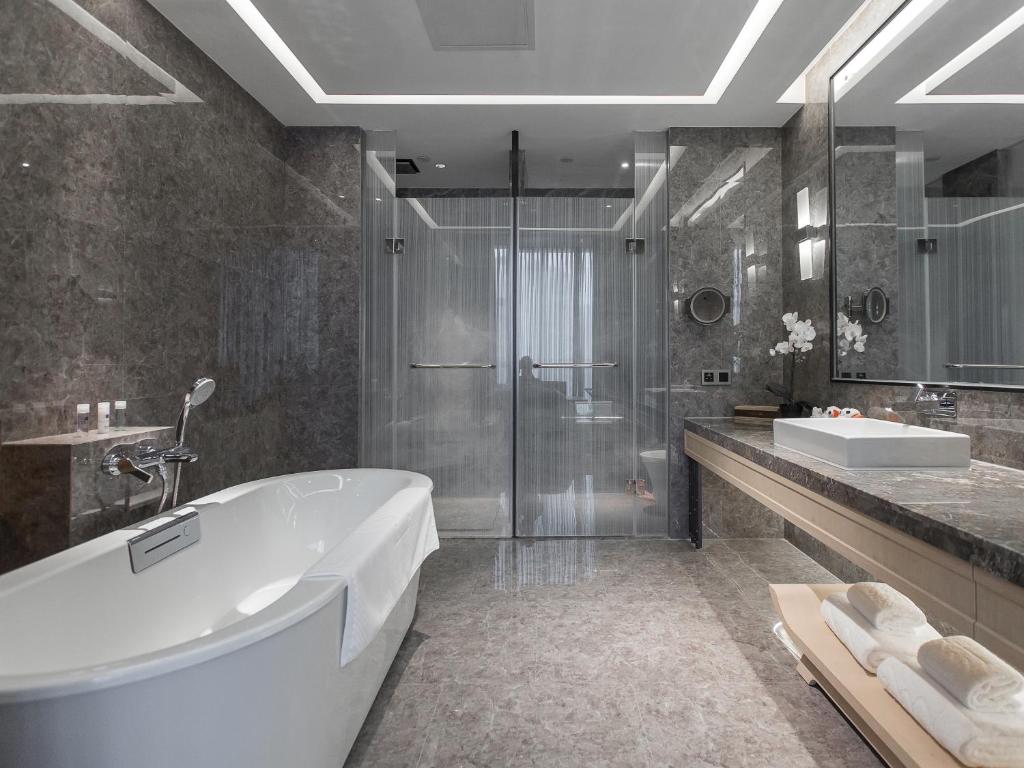 Grand Metropark Liyuan Hotel Chongqing photo